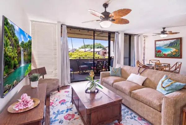 Kihei Holiday 215