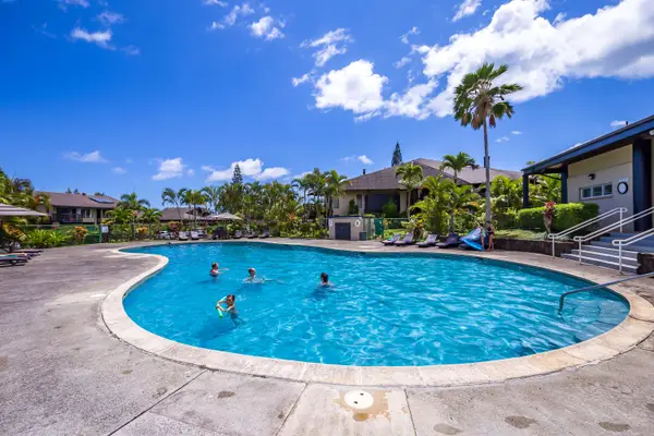 Mauna Kai pool with seating and garden landscape