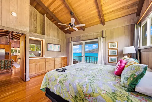 Manini Beach Breath Taker