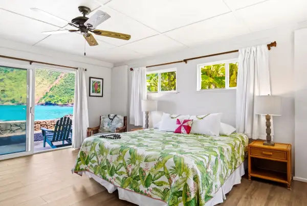 Manini Beach Breath Taker