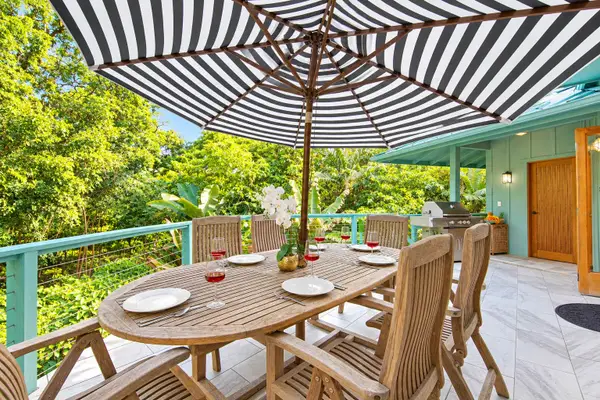 Manini Beachfront Getaway