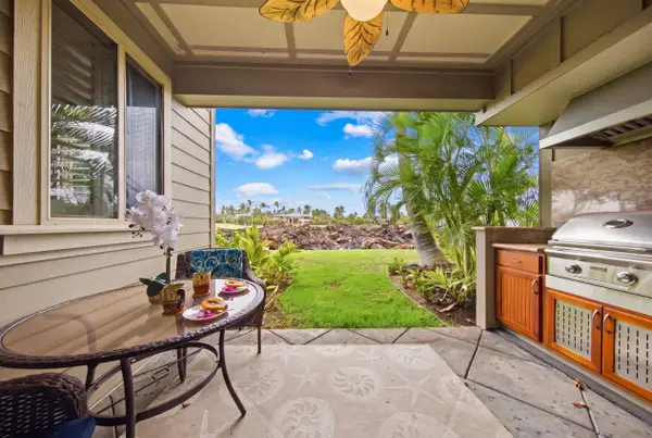 Private lanai with seating and outdoor BBQ