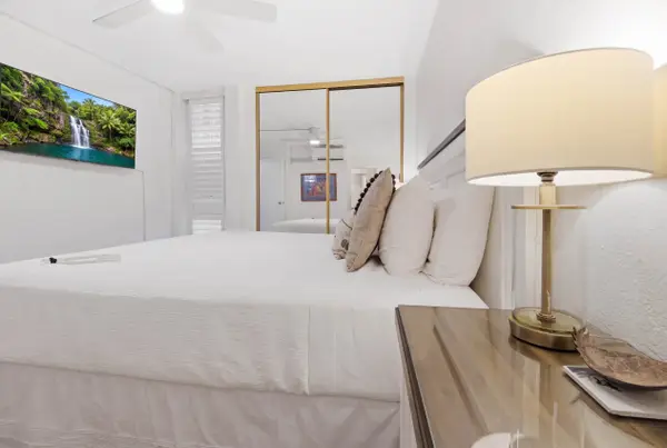Island Sands Resort 111