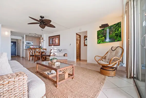 Island Sands Resort 111