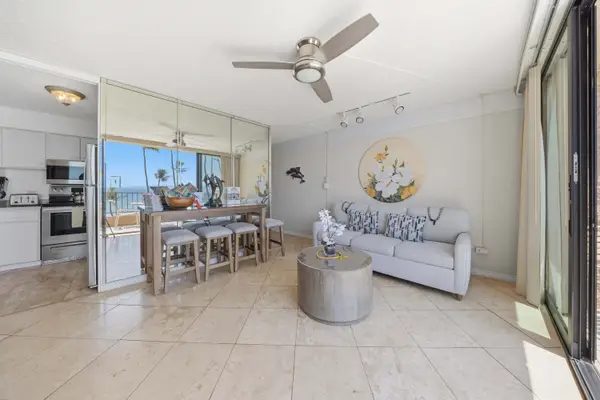 Paki Maui Penthouse 409