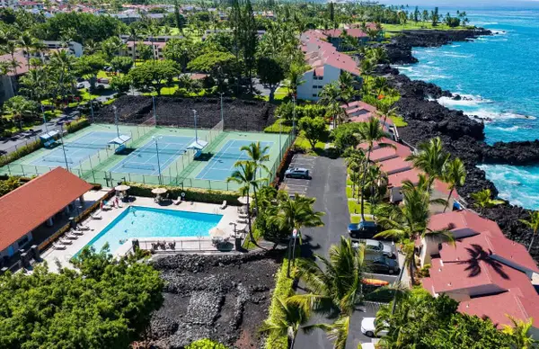 Keauhou Surf & Racquet 3-201