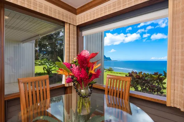 Sunlit Dining Nook Overlooking Paradise