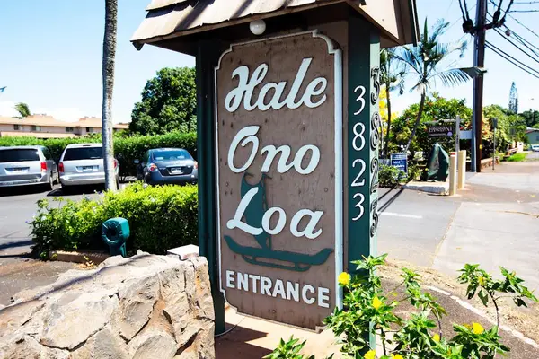 Entrance sign for Hale Ono Loa