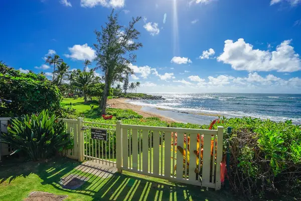Private Gate To Coastal Paradise