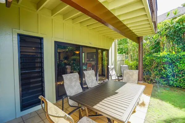 Private Garden Patio Retreat