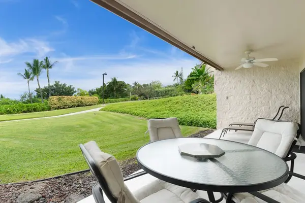 Private Backyard Lanai with fresh air