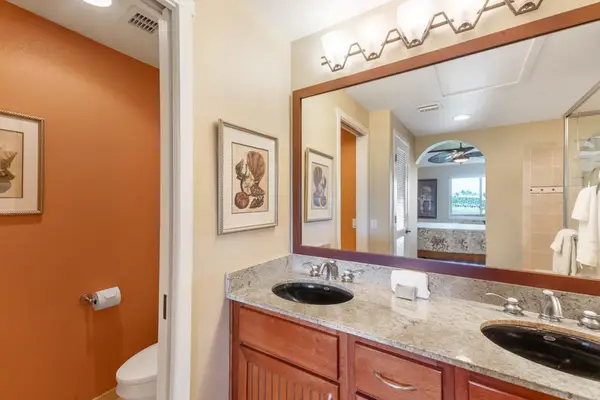 Double Vanity For Easy Mornings