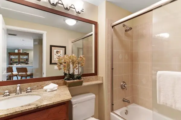Elegant Guest Bathroom Retreat