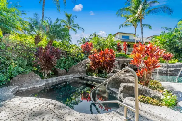 Tropical Lava Rock Hot Tub Oasis