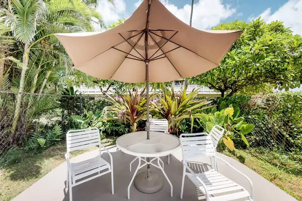 Resort-Style Tropical Grounds