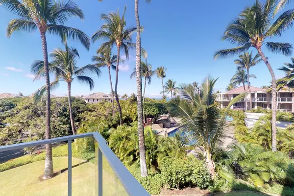 Scenic Tropical Balcony Views