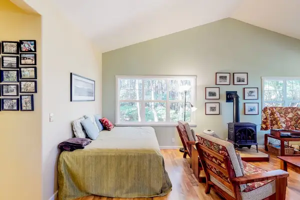 Welcoming Lounge Perfect For Unwinding