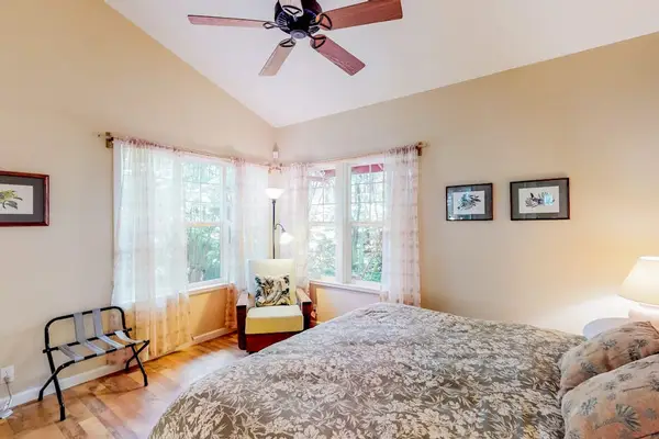 Spacious Bedroom Retreat