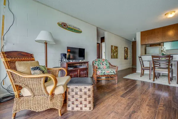 Inviting living room for relaxing after the beach