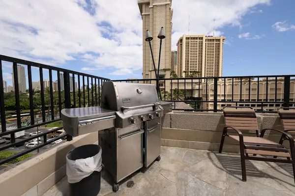 Prepare tasty meals at the convenient shared grill