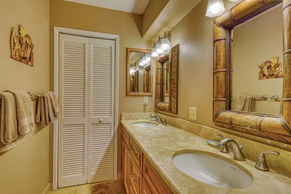 Elegant Bathroom With Spacious Vanity