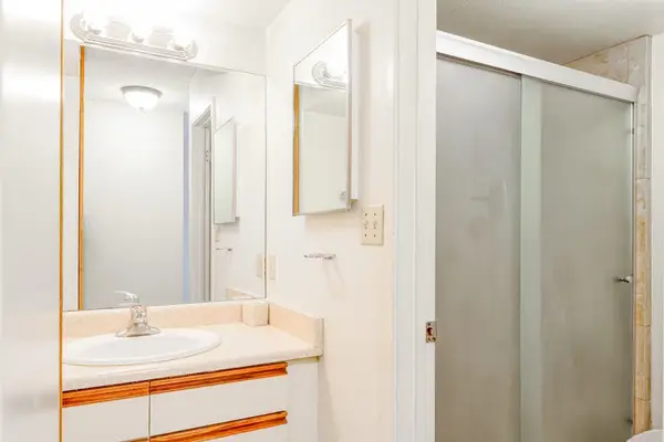 Walk In Shower Bathroom