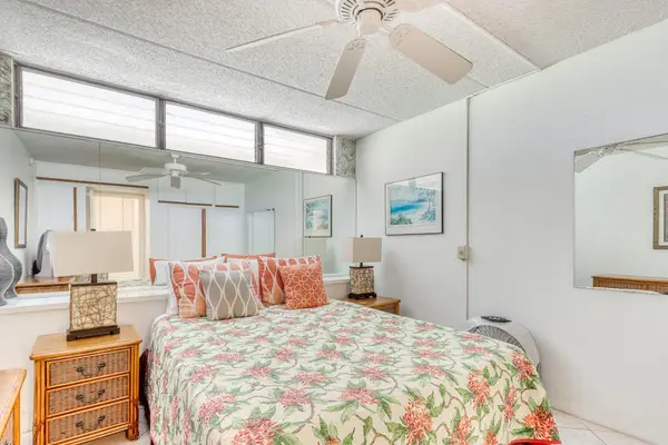 Peaceful Island Bedroom Retreat