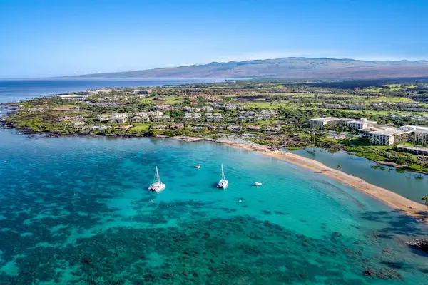 Find peace and relaxation in beautifully maintained resort surroundings every single day