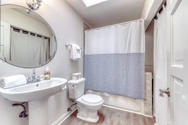 Second Full Bathroom with Vanity & Shower/Tub Combination