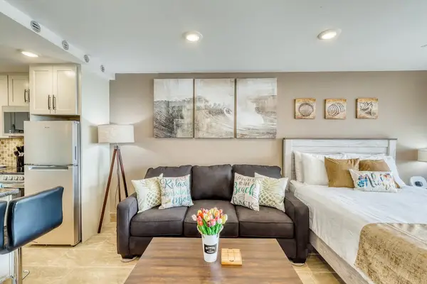 Relax And Recharge In Island Comfort