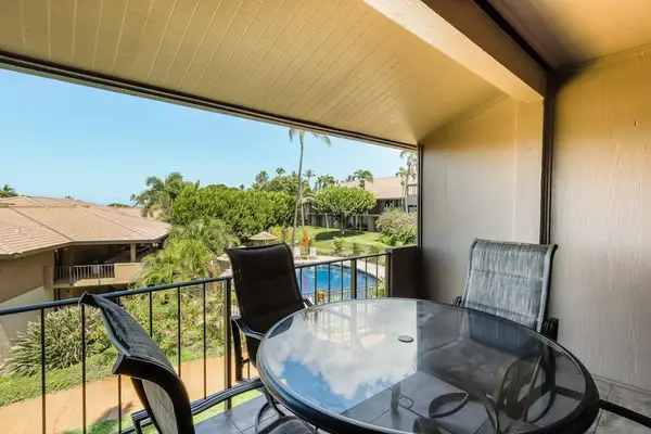 Private Lanai Made For Sunset Sips