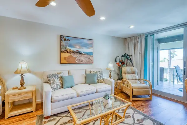 Bright Coastal Living With Island Charm