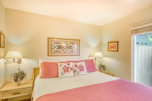 Wake Up Refreshed in Island Comfort