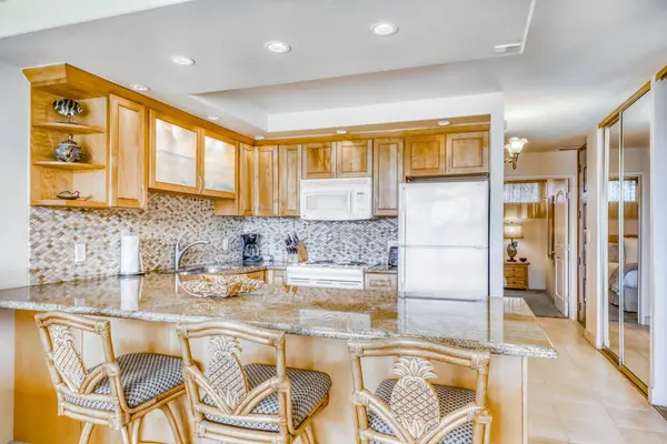 Chef Inspired Kitchen With Coastal Charm