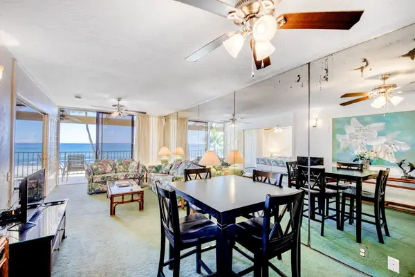 Open-Concept Coastal Living Filled With Natural Light