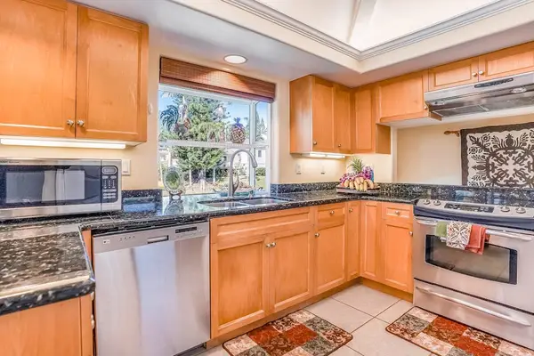 Classic Gourmet Kitchen