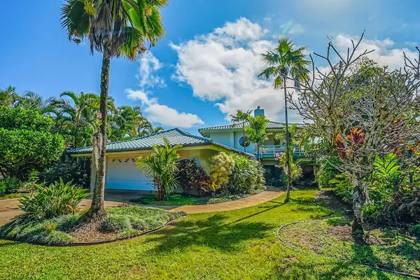 Lush Tropical Property Grounds
