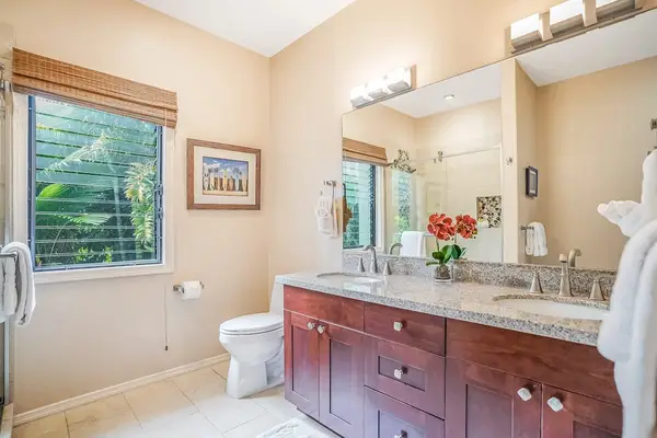 Bright Full Bathroom Vanity