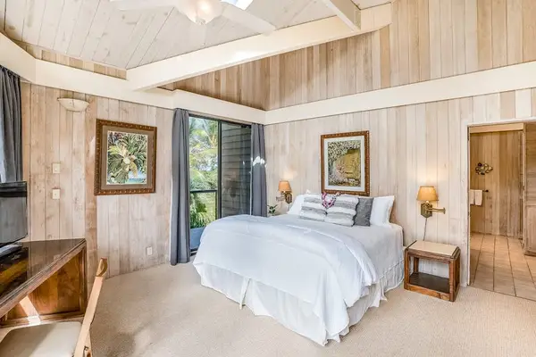 Bright Guest Room for Peaceful Nights