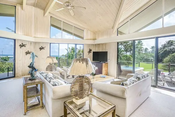 Inviting Great Room Designed for Relaxation