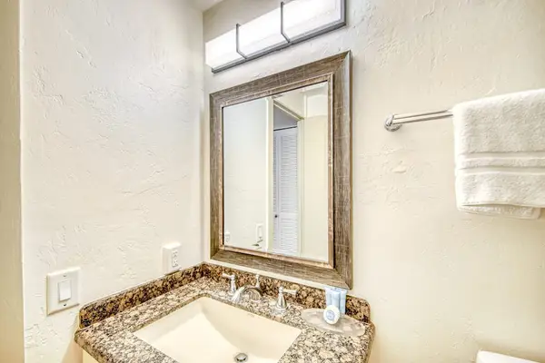 Fresh And Bright Vanity Space
