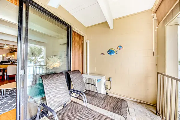 Relax On Your Private Covered Lanai