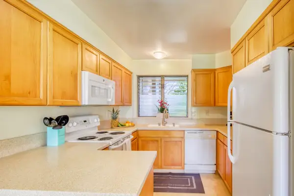 Fully Equipped Kitchen For Home Cooking