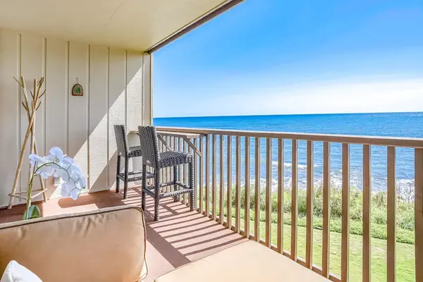 Private Lanai Above The Pacific