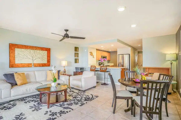 Take in Pacific Ocean views with cool ocean breezes nearby