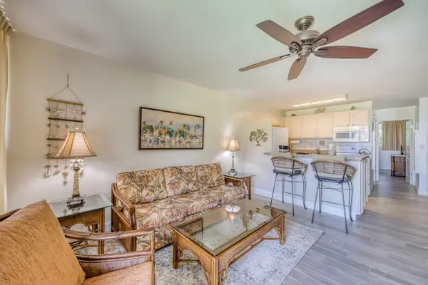 Spacious Living Room For Gathering Together