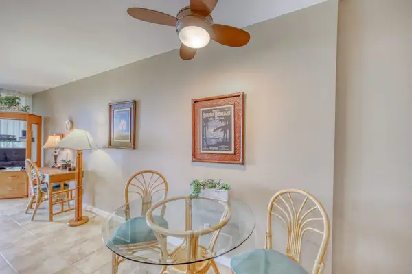 Open-Concept Dining Nook