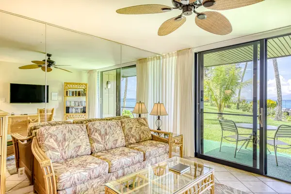 Sunlit Living Space With Views