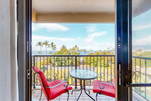 Sunrise Coffee With Tropical Views