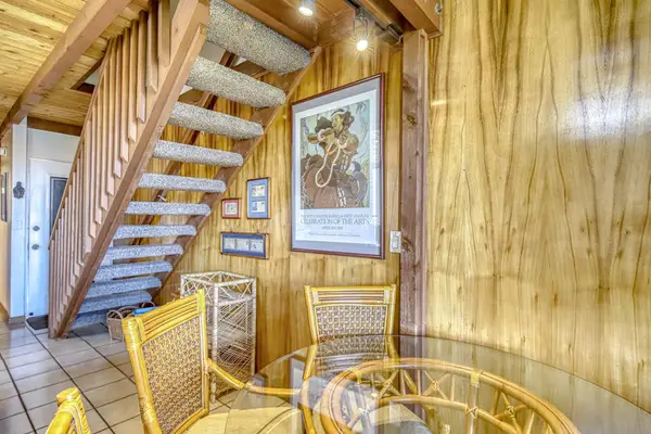 Dining Area With Island Style